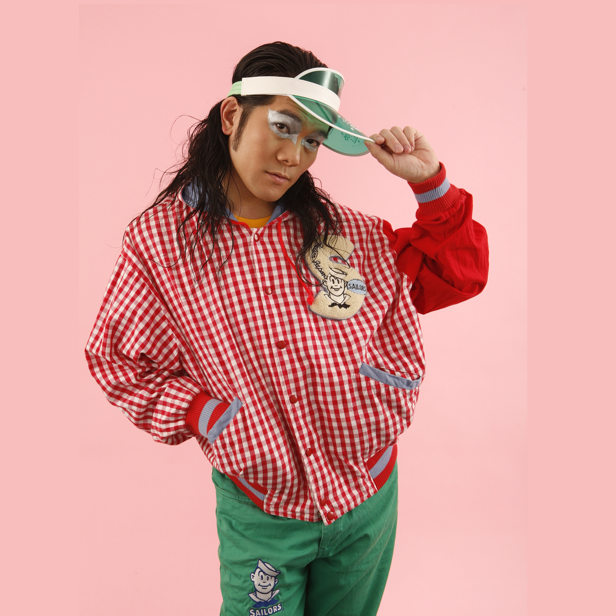 掟アー写